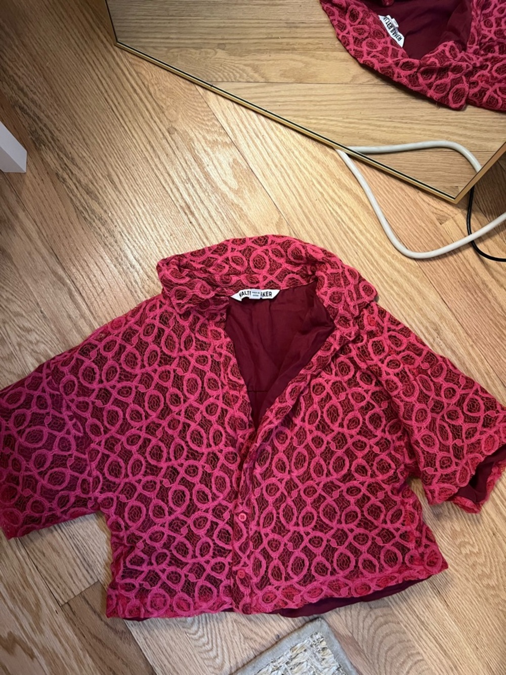 Walter Baker Pink & Magenta Cropped Lace Button-Up Top